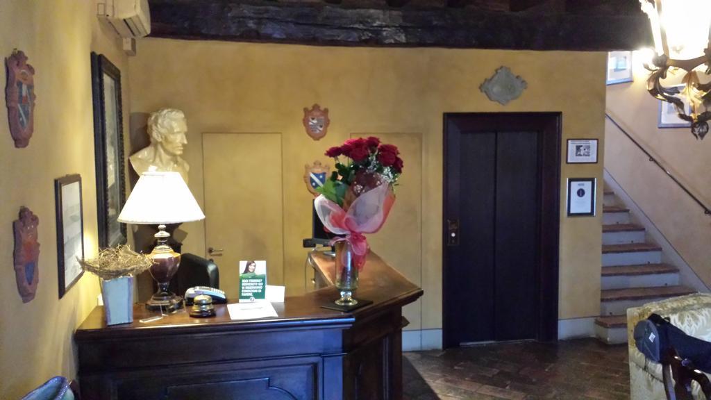 Hotel Torre Di San Martino Gazzola Di Rivalta