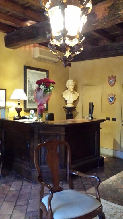 Hotel Torre Di San Martino